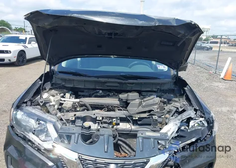 2017 Nissan Rogue Sv z USA, uszkodzony, nr VIN KNMAT2MV4HP533789